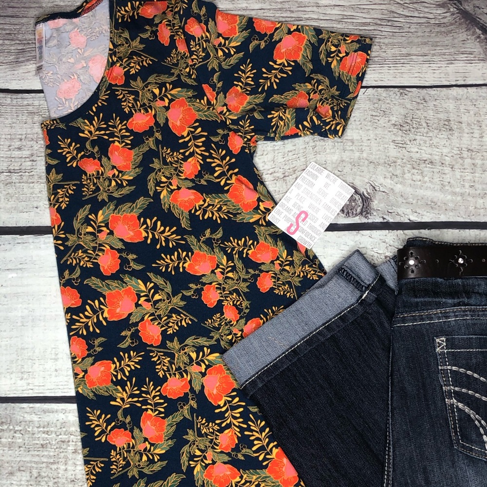 Lularoe Perfect T